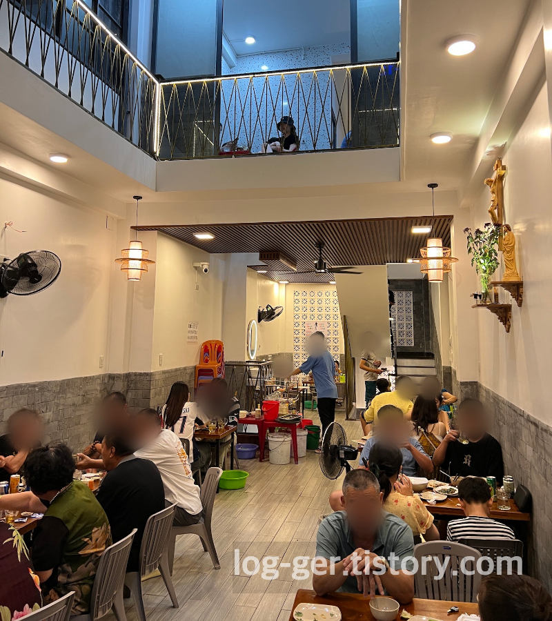 베트남 나트랑 맛집 꽌옥응언 사진