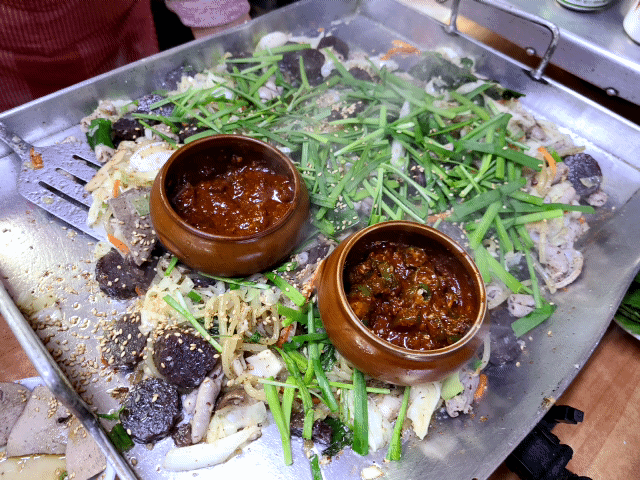 서울 신림동 백순대 맛집 : 순대타운