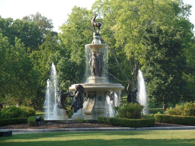 부쉬넬 공원 Bushnell Park