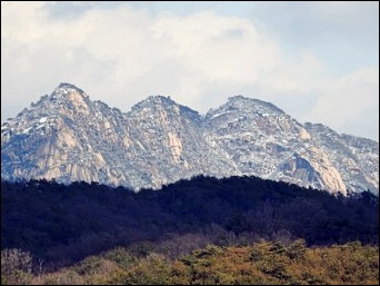  등산 무릎 통증 원인과 보호, 대처하는 법