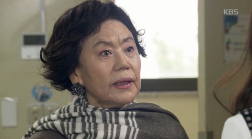  백수련 남편 김인태 이혼과 빚