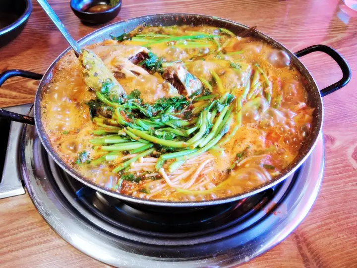 고향노포 붕어찜 메기 매운탕 경기도 광주 팔당호 퇴촌 맛집