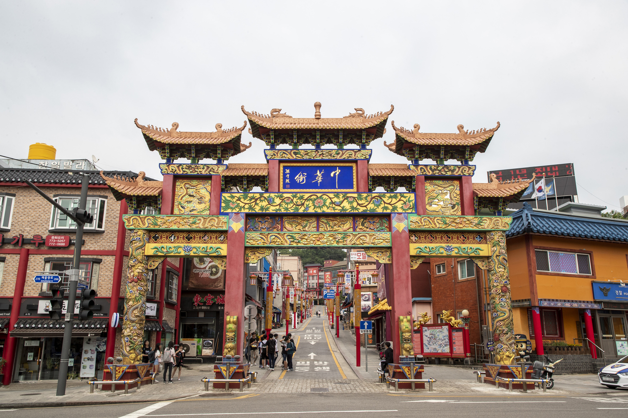 The main gate of the China Town in Inheon
