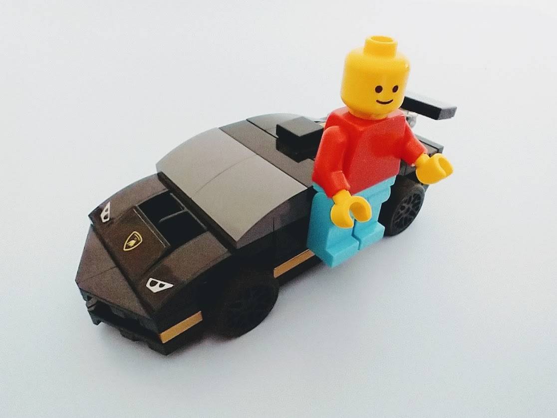 크리에이터 빨간 작은 차. 레고 : LEGO 30577 리뷰. 크리에이터 빨간 작은 차. 레고 : Lego 30577 리뷰.