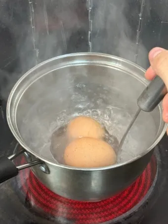 계란 껍질 잘 까지게 삶는 법 꿀팁 찜기_11