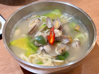 수바지락칼국수 이미지
