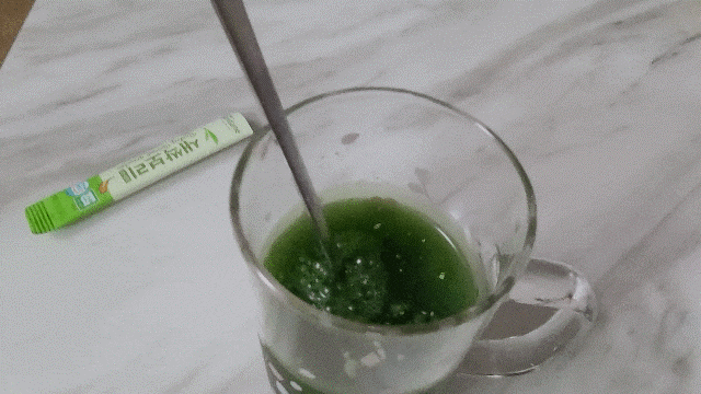 남편하고 같이 먹어요! 사다 4분말스틱 새싹보리 분말 국내산 유기농 찾아서 15