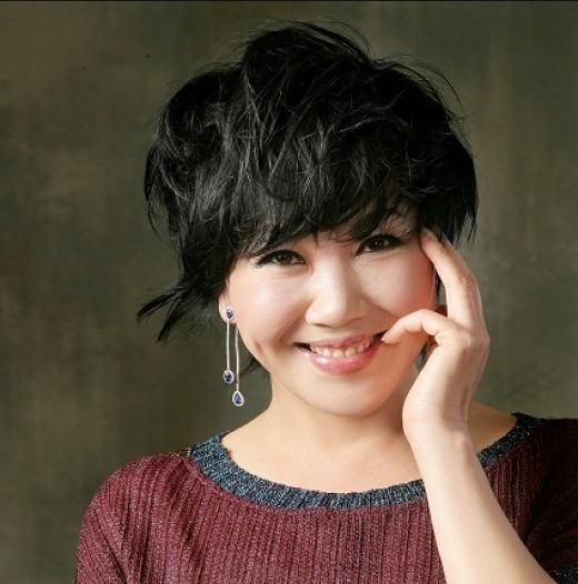  가수 이은하 희귀 질환 투병 및 파란만장 삶