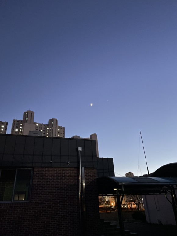 식당관 출입구 강화도어 유리문으로 설치 김해 진영 제일고등학교 강화도어 설치, 3