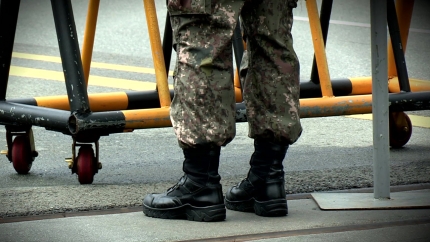  경기도 연천군 군부대 훈련병 60명이 한꺼번에 코로나19 확진판정 군부대 거리두기2.5단계