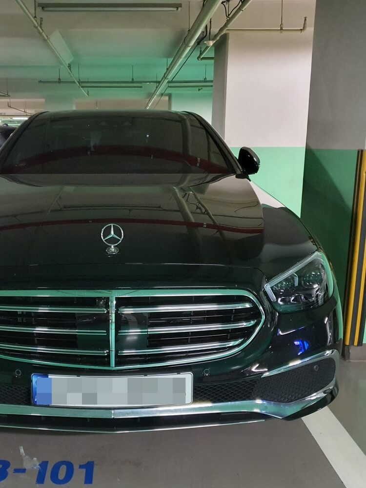 벤츠 E450 4MATIC 사진