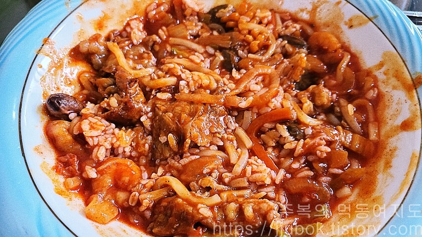 철면수심-차돌볶음짬뽕-밥-맛