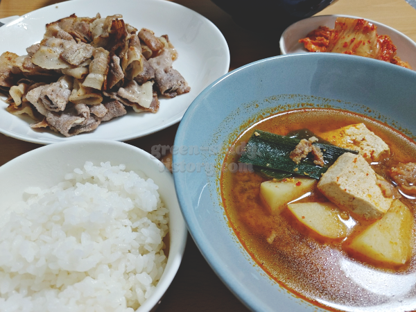 KakaoTalk_20230131_221433869_02.webp