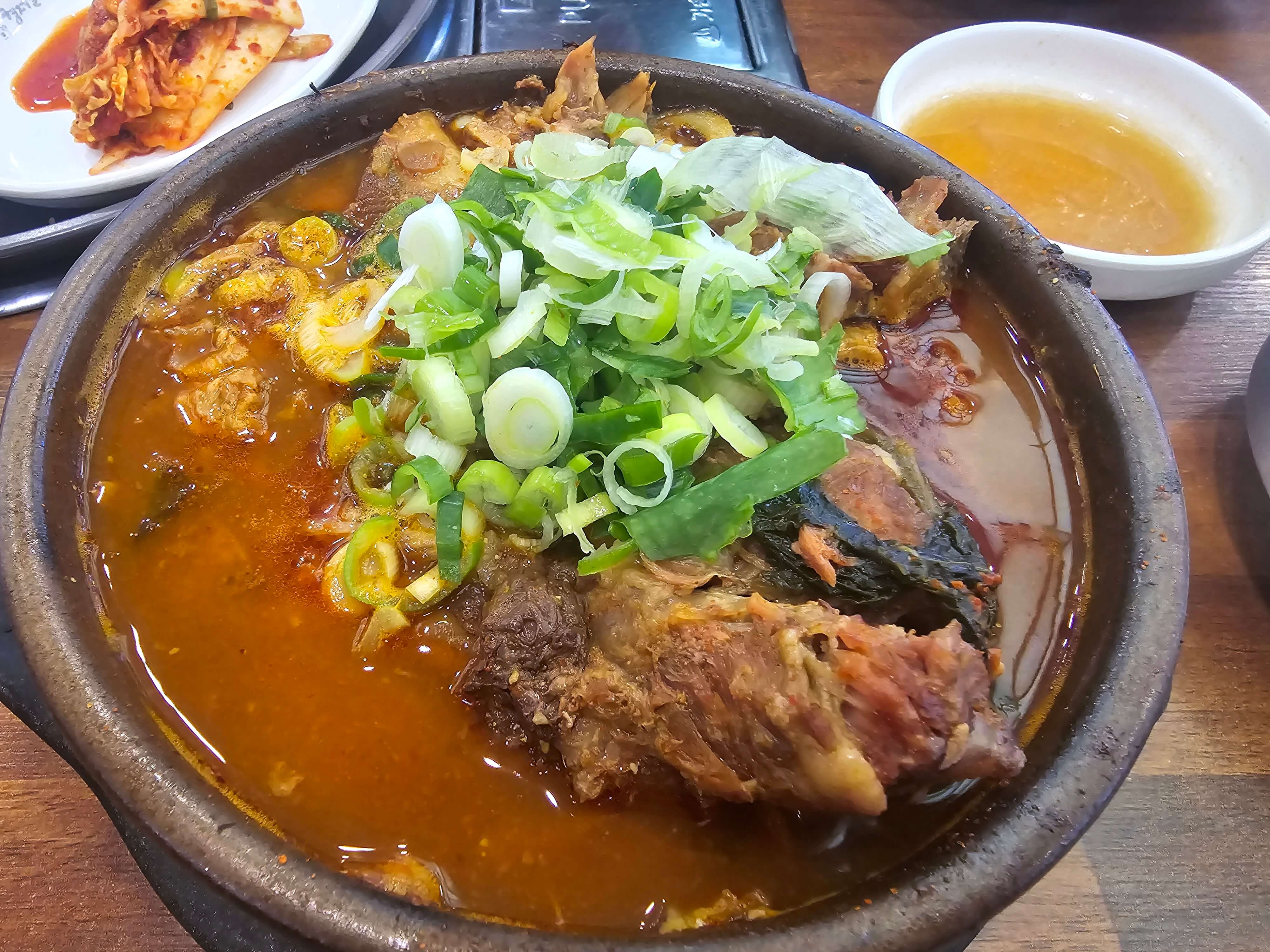 뼈해장국 인기 있는 비결