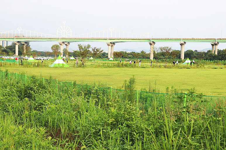 광주 서봉파크골프장. 광주 광산구 서봉동 205-6 (호남대학교 바로앞)