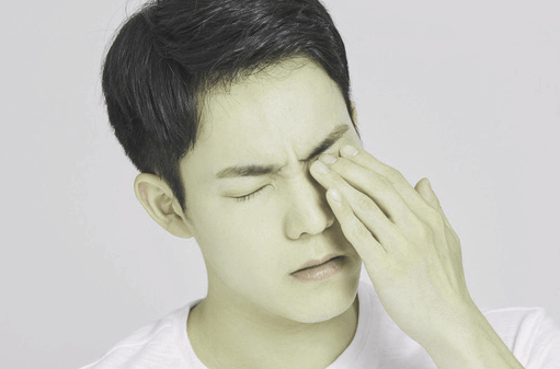  뻑뻑한 눈 안구건조증 원인과 치료 관리법 6가지