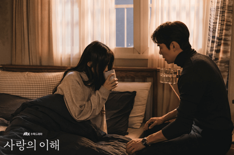 사랑의 이해 14회, 안수영을 간호하는 하상수(출처: JTBC홈페이지)