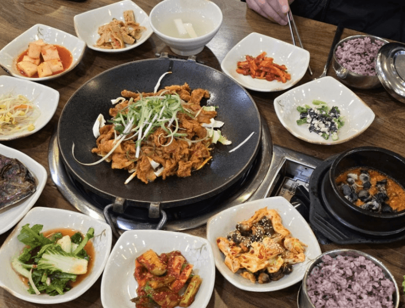 우렁쌈밥