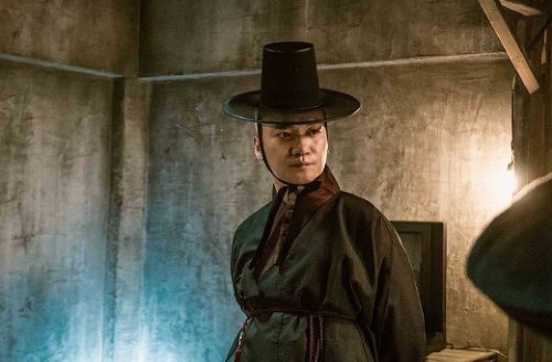  배우 조재윤 무명시절 및 쇼호스트 아내 근황