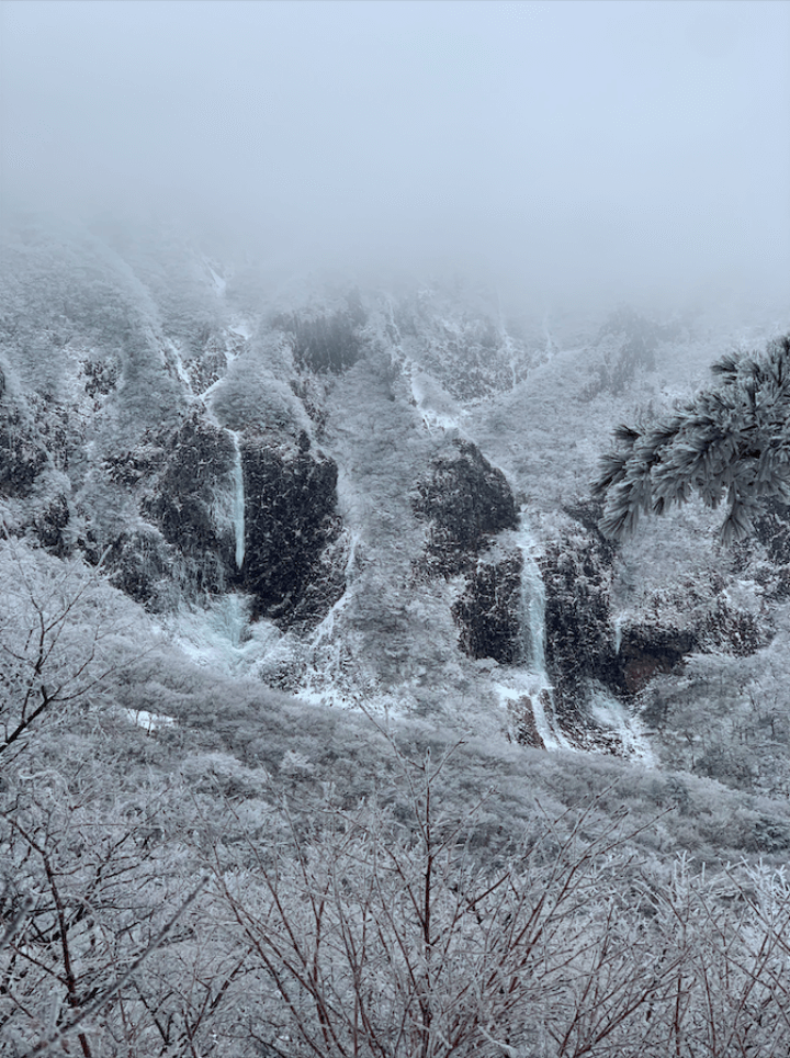 겨울한라산-영실코스-병풍바위