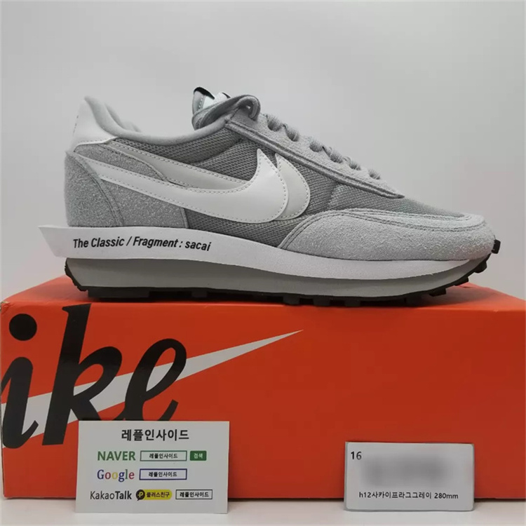  [NIKE] 프라그먼트 x 사카이 x 나이키 LDV 와플 그레이 DH2684-001 남녀공용