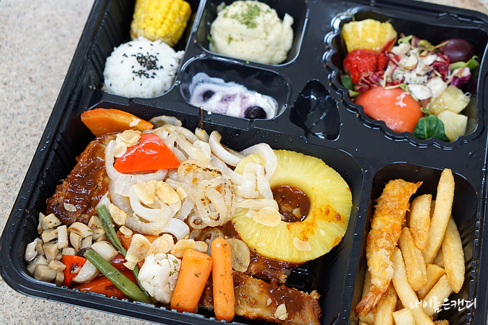 나는 경주의 유명한 레스토랑인 올리안 경주에서 파스타를 샀다. 19