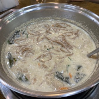 서리태콩국수