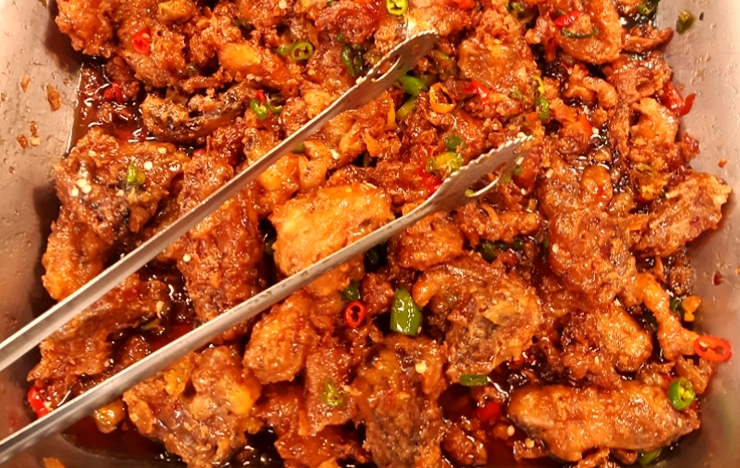 매운치킨