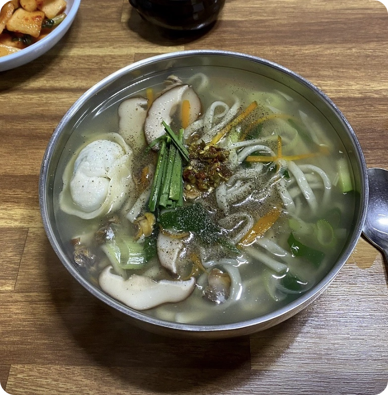 전현무계획2 당진 쑥콩국수 맛집&amp;#44; 에이스식당 고소함 가득!