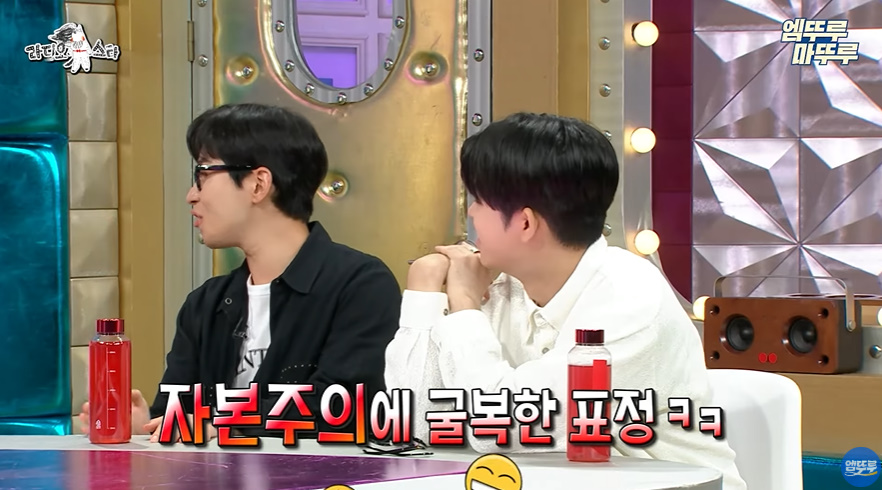 어릴때 맞고 자란 기억밖에 없는 남동생이 갑자기 커서 명품백을 사주었다...jpg | 인스티즈