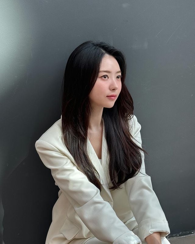  가수 겸 배우 - 임나영｜林娜榮｜Lim Nayoung