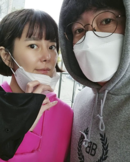  띠동갑 부부 이수근 박지연 생일에 4시간 짜리 영화보는 14년차 달달 부부