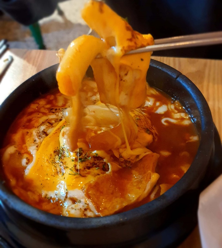 늘어나는-치즈