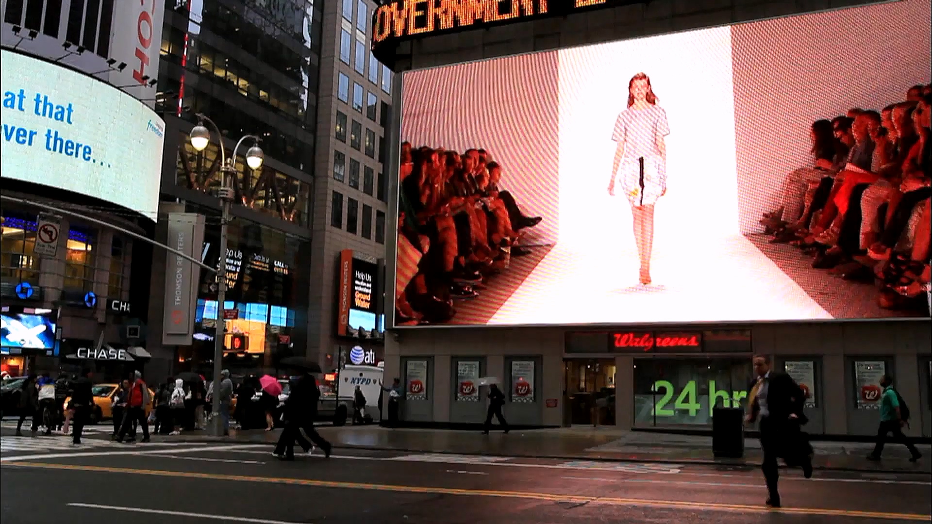 EBS 다큐프라임 - TV - 교육의 중심 EBS자본주의 2부. 소비는 감정이다.mp4_20230312_182104.118.jpg