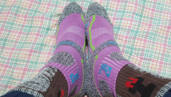 발을 따뜻하게 하는 방법 - 따뜻한 양말