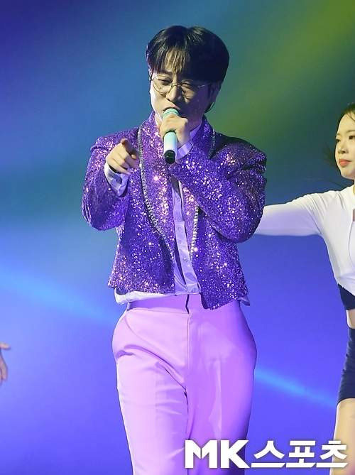 가수 안성훈
