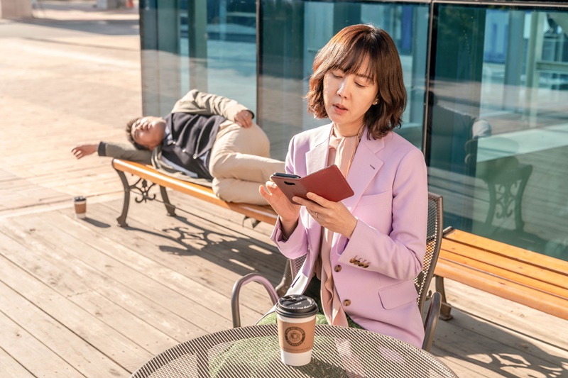 인생은 아름다워 포스터