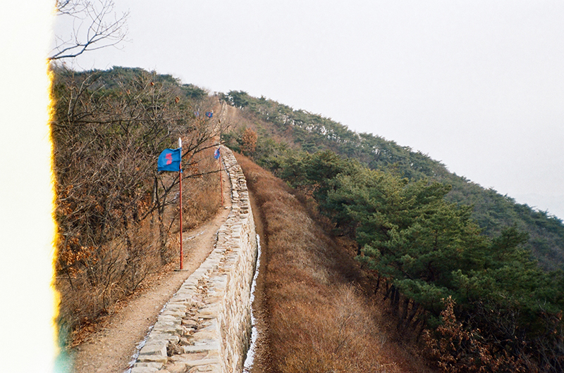 김포 문수산성 성벽.