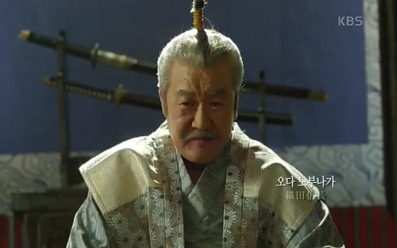 [345회] 역사저널 그날 - KBS세계사를 바꾼 승부④ 일본 전국시대, 최후의 승자는-] 임진왜란의 원흉이자 빌런의 대명사로 알려진 도요토미 히데요시. 그러나 그는 일본인들이 좋아하는 인물 순위에서 꾸준히 상위권을 차지하는 인물_20220601_181050.425.jpg