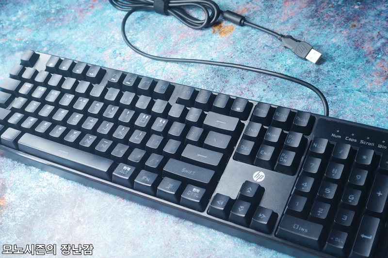  이중사출 키캡과 LED장착한 HP 유선 게이밍키보드 K300 블랙 리뷰