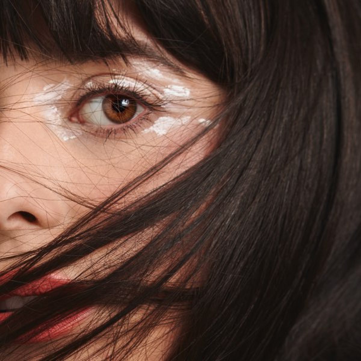  Foxes - Woman