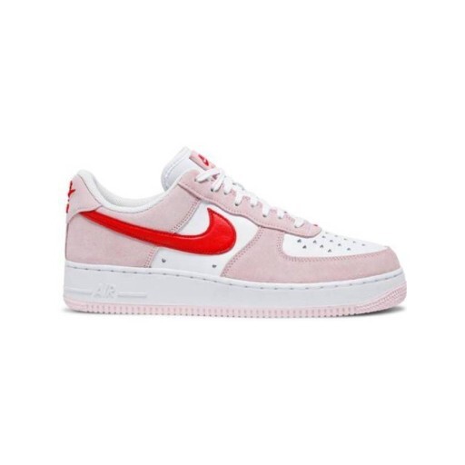  - '에어포스 시대 마지막' 나이키 에어포스 1 07 QS 밸런타인데이 [Nike Air Force 1 '07 QS Valentine's Day]