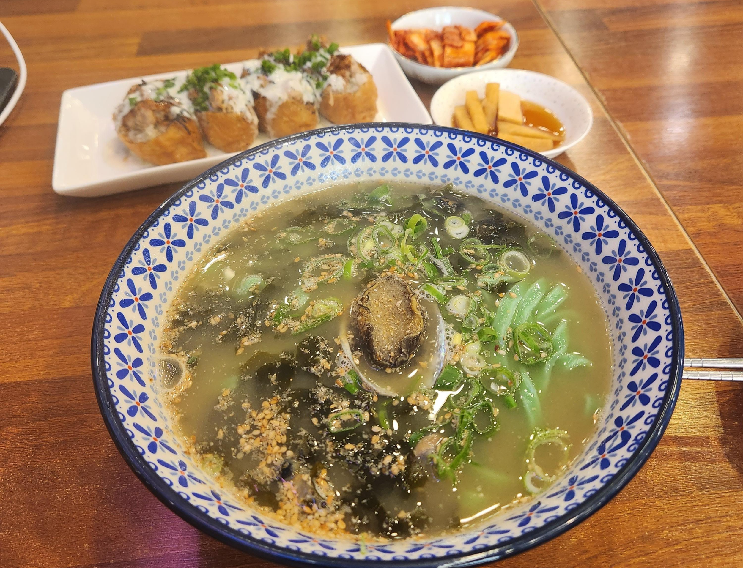 제주공항 근처 보말칼국수 현지인 추천 맛집 늘소담