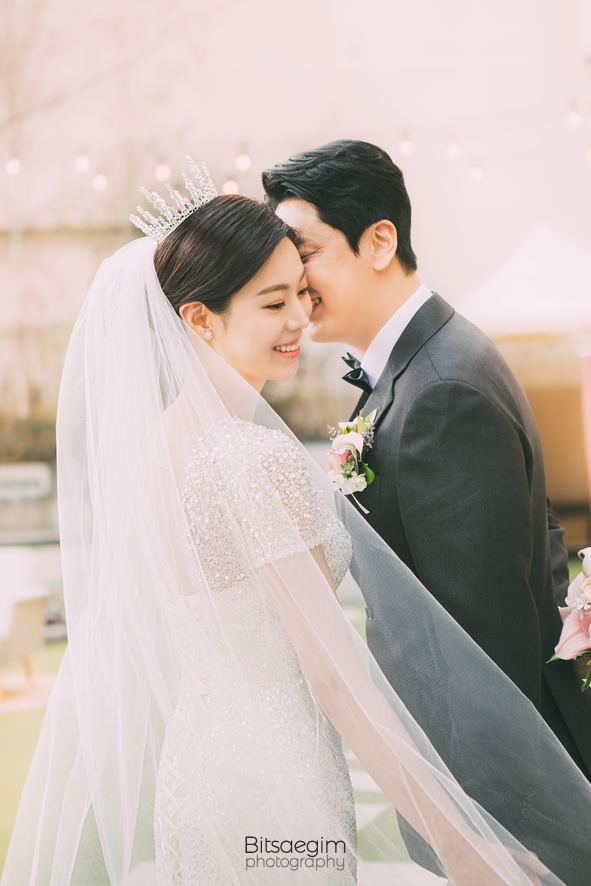 부천 소풍웨딩홀 본식스냅 서브스냅 빛새김.png