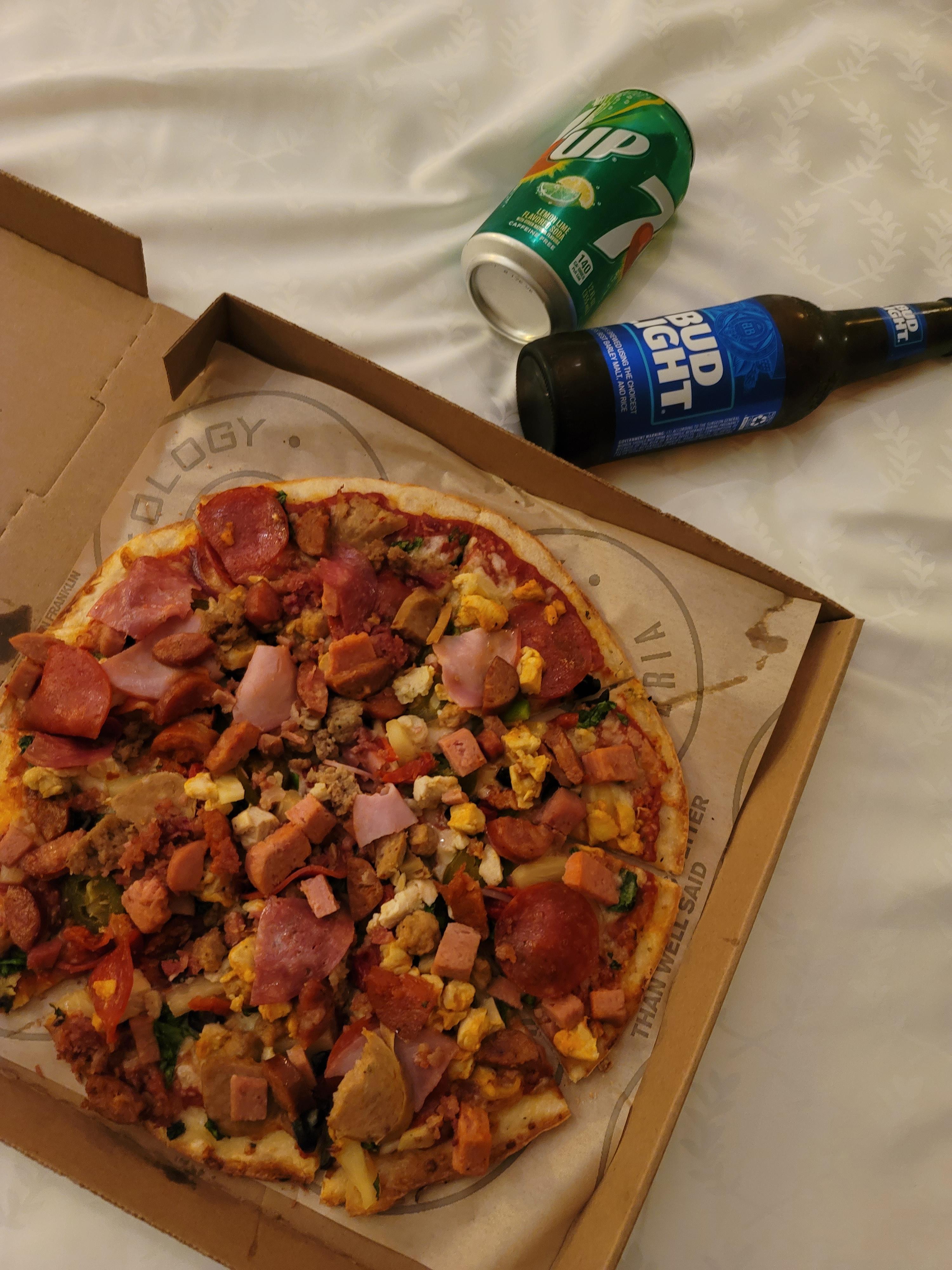 괌 파이올로지 피자