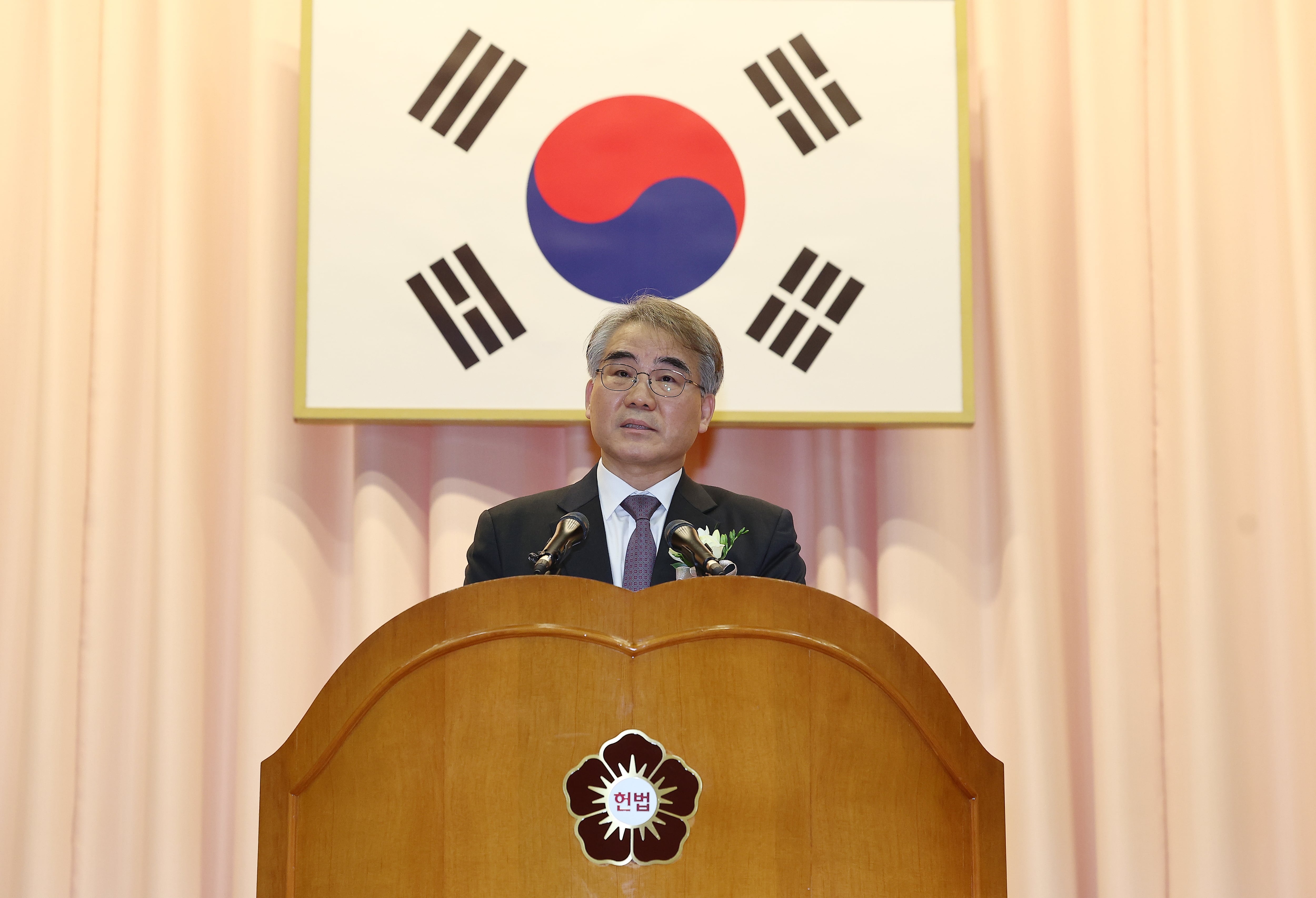 조한창 헌법재판관 프로필, 나이, 학력, 경력, 성향, 논란