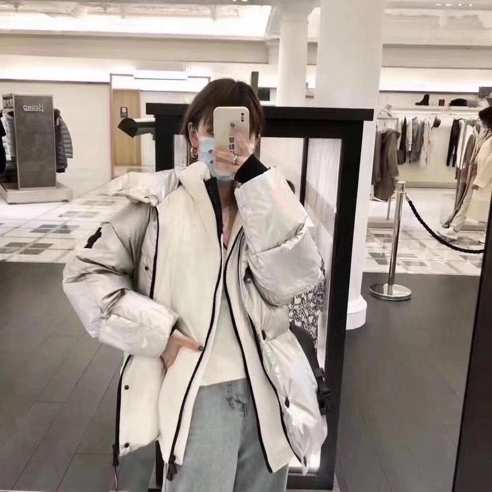  [MONCLER] 몽클레어 OLLIGNAN 올리그난 다운 패딩 자켓 0981A5050054AMT900