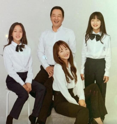사강 가족 사진