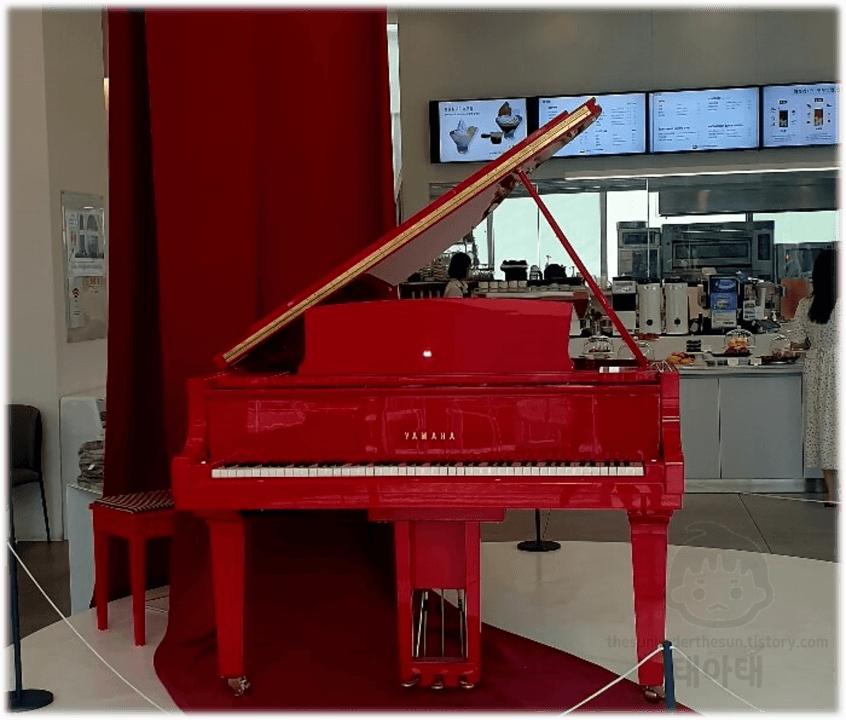 피스인더커피-피아노