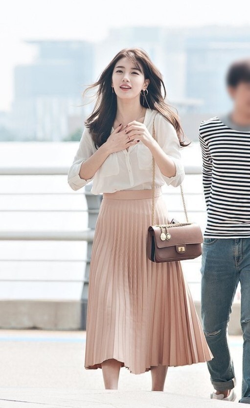  봄이 왔나봄   아차하면 지나가는 봄에 이렇게 입어보자!!
